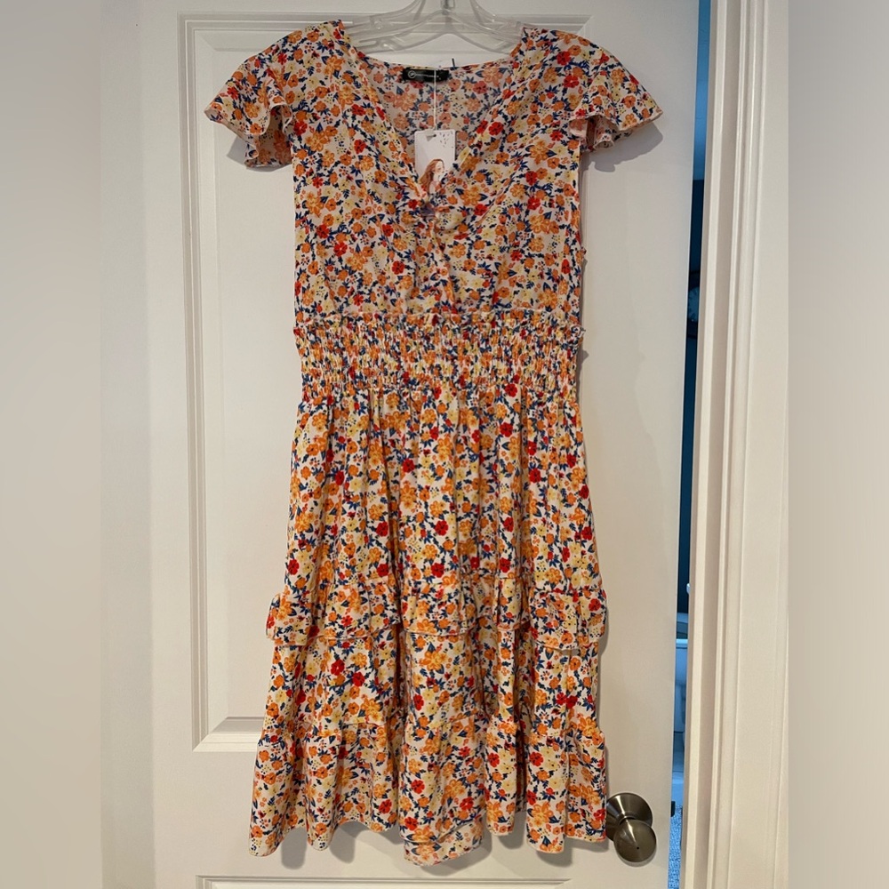 NWT Pretty Garden L